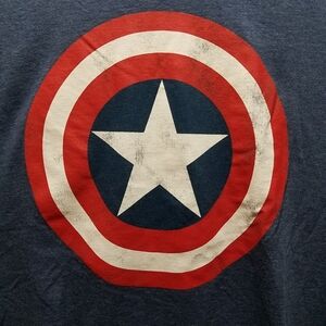 Marvel Navy Captain America Shield 2XL XXL T-Shirt Men's Disney Shield